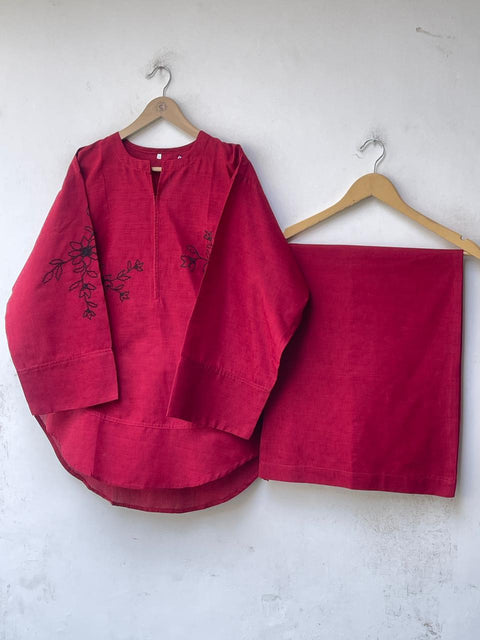 MOCA (MAROON)