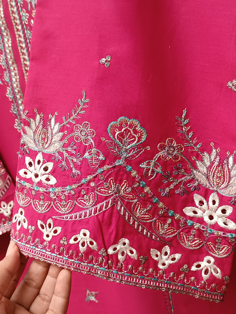 MOJEEB UC (REDDSIH PINK)