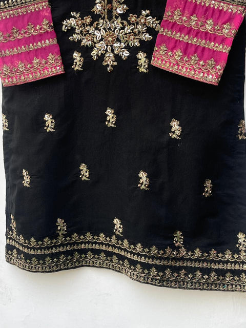 MOLLY RAY 1 (BLACK)