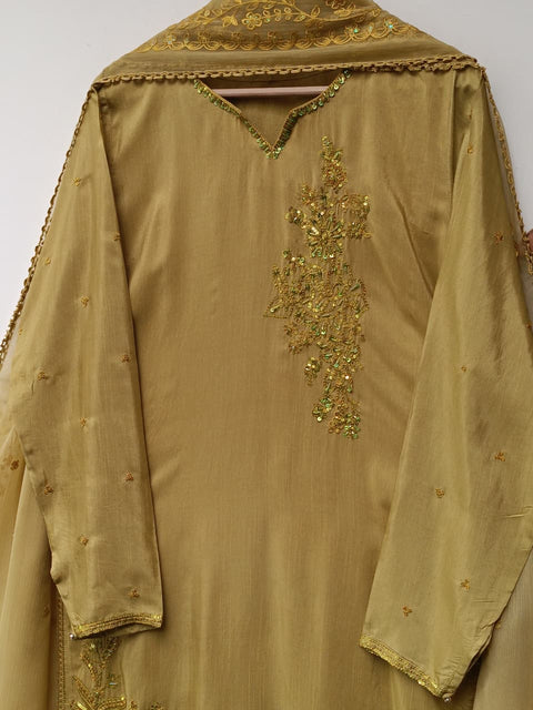 MONA (YELLOW CREAM)