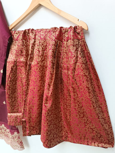 MOTIVE 2 (MAROON)