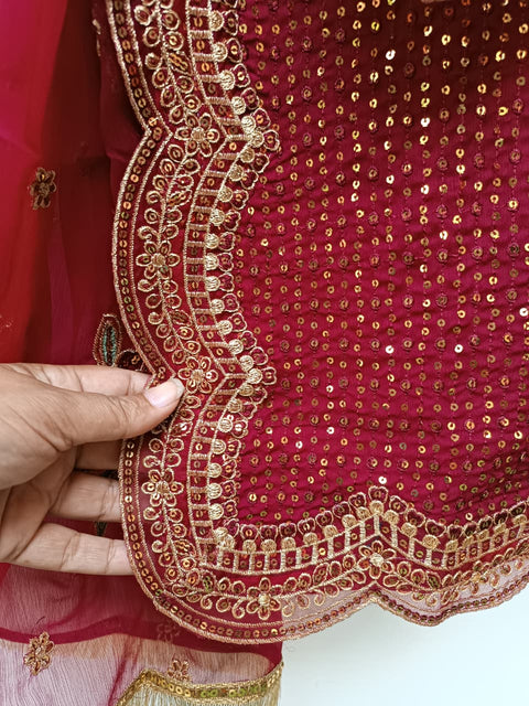 MUNEEZA (MAROON)