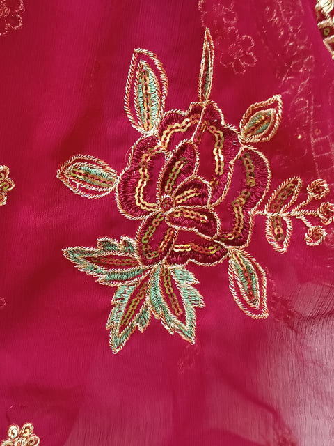 MUNEEZA (MAROON)