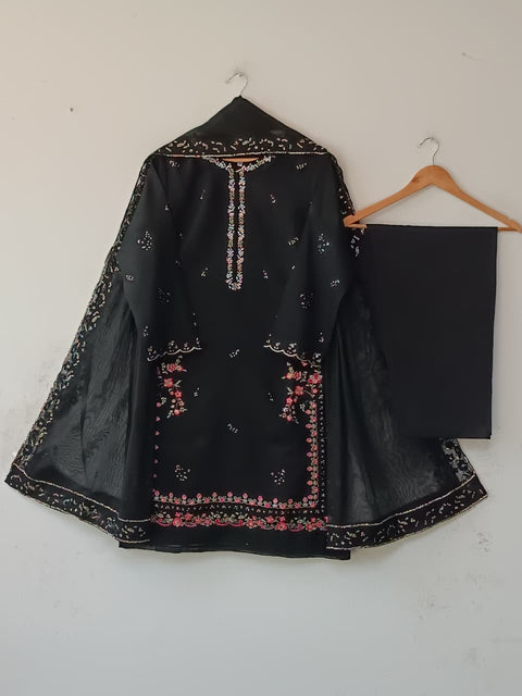 MUNTAHA (BLACK)