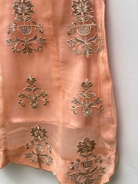 MUSHKY (PINK)
