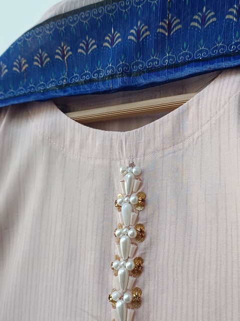 MUZNA (BEIGE ROYAL)