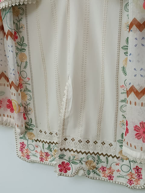 MUZNA (IVORY)