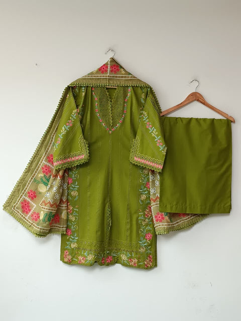 MUZNA (MEHNDI)
