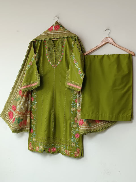 MUZNA (MEHNDI)