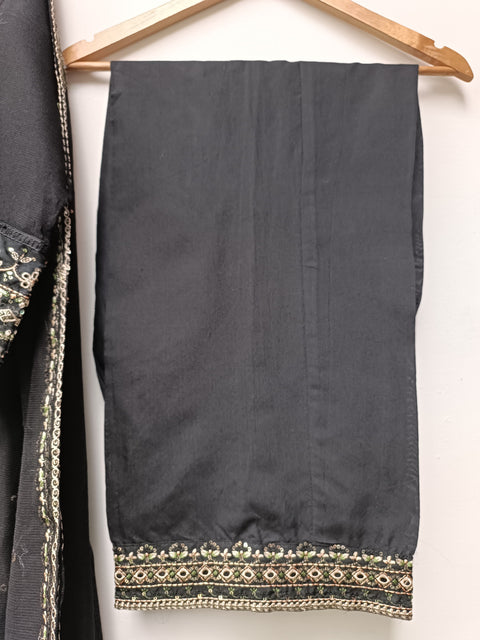NABILA KHADI (BLACK)