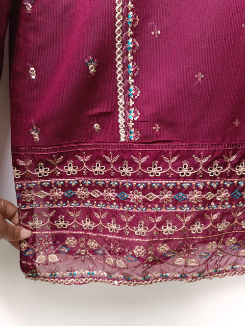 NABILA KHADI (MAROON)