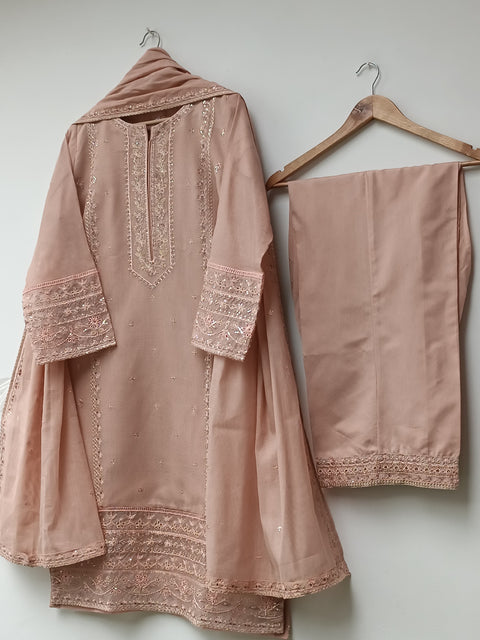 NABILA KHADI (POWDER PINK)