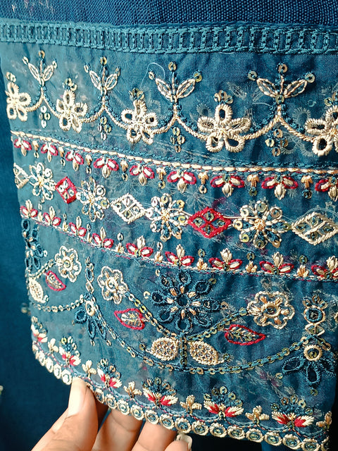 NABILA KHADI (ZINK)
