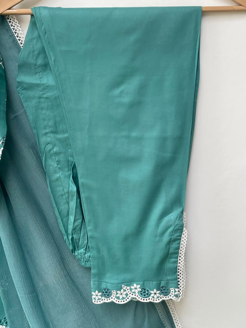 NAILA (AQUA)