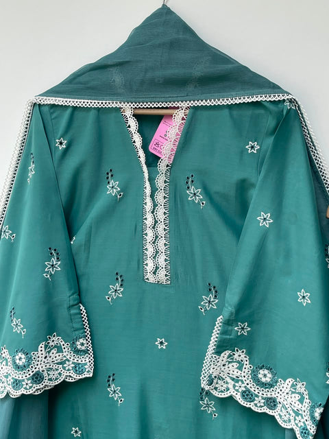 NAILA (AQUA)