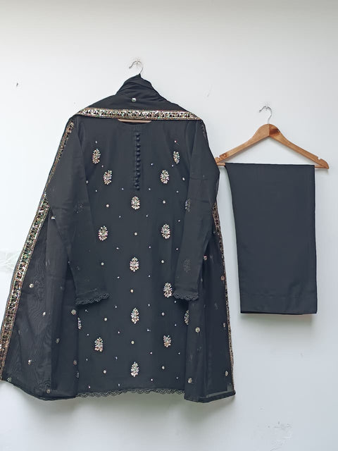 NASHMI (BLACK)