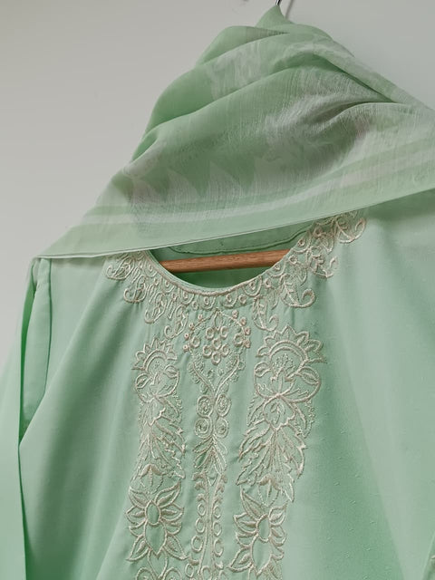 NAVISH 2 NEW (PASTEL GREEN)