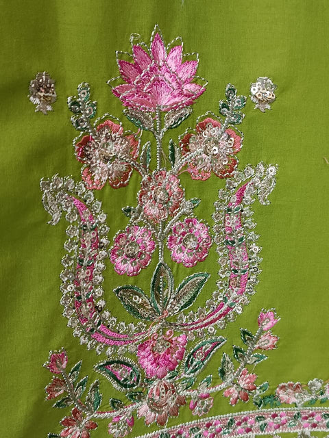 NAWAL (MEHNDI)