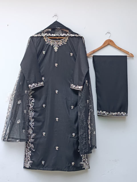 NAZIA (BLACK)