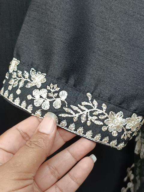 NAZIA (BLACK)