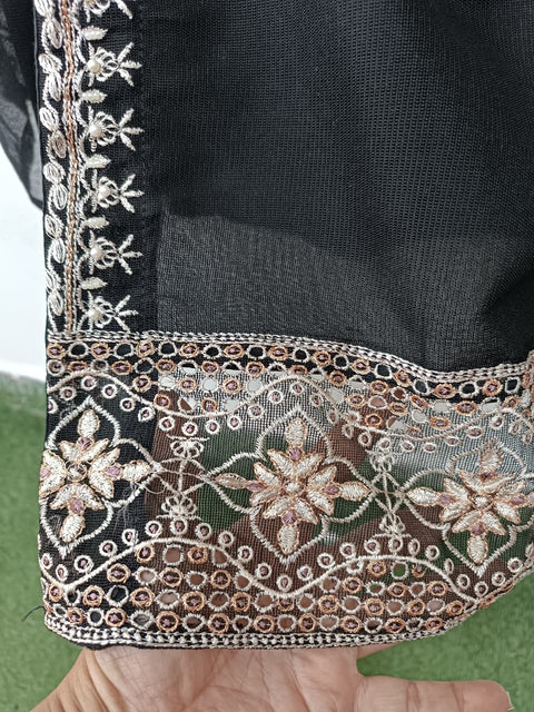 NAZIA (BLACK)