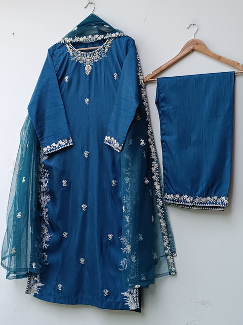 NAZIA (E BLUE)