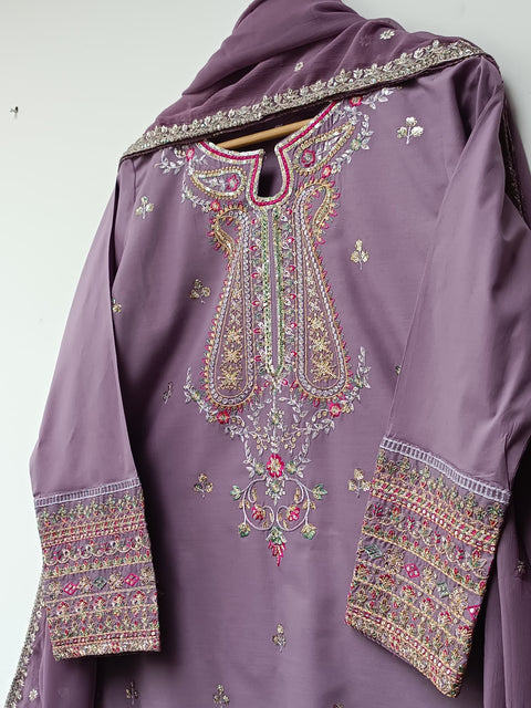 NAZISH (LILAC)