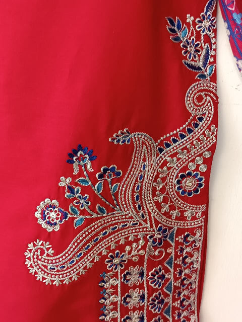 NEELO (RED)