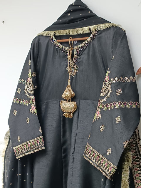 NEW PARWANA (BLACK)