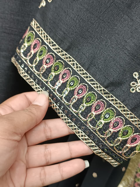 NEW PARWANA (BLACK)