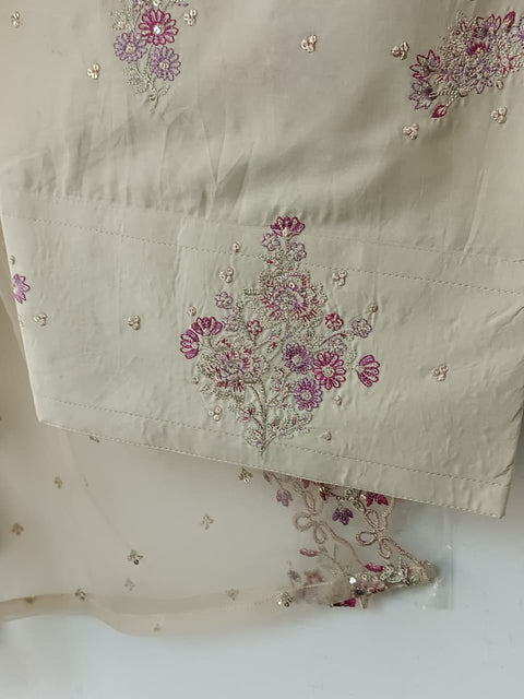 NISHAT (BEIGE)