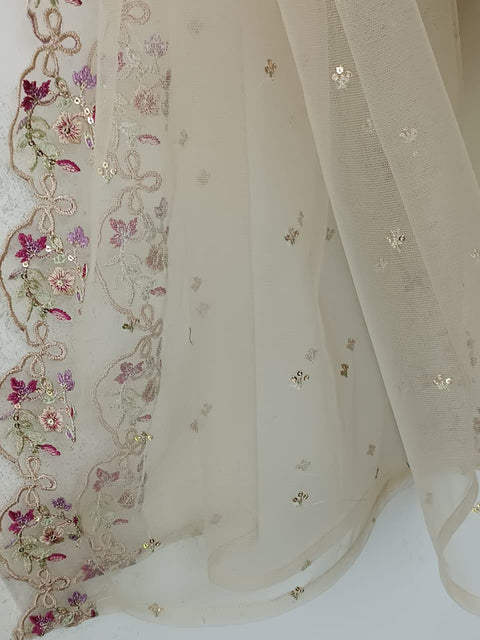 NISHAT (BEIGE)