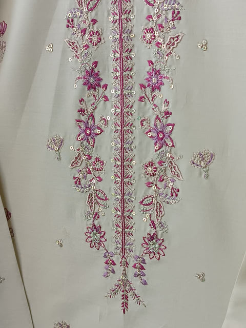 NISHAT (BEIGE)