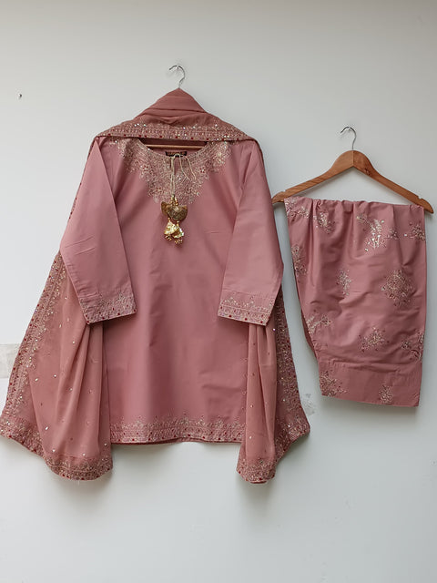 NOMENZA FARSHI (TEA PINK)
