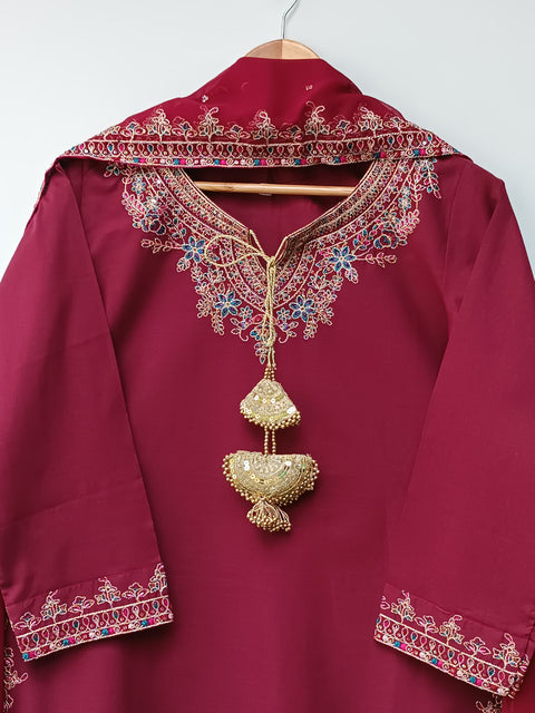 NOMENZA (MAROON)