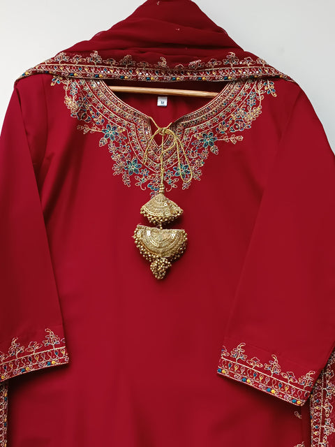 NOMENZA (MAROON)