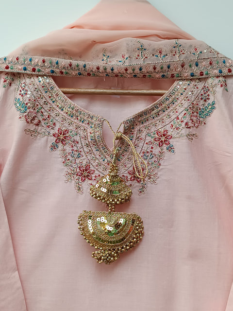 NOMENZA (POWDER PINK)