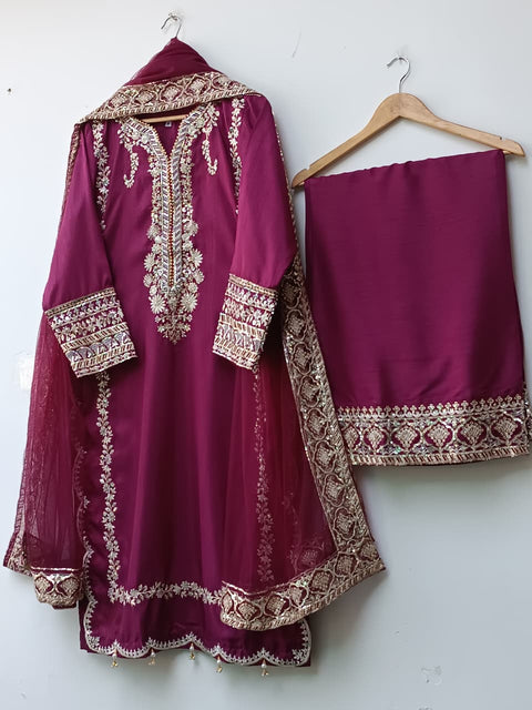 NOORA (GARNET)