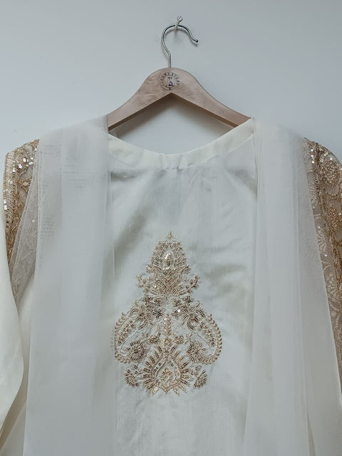 NOORA (OFFWHITE)