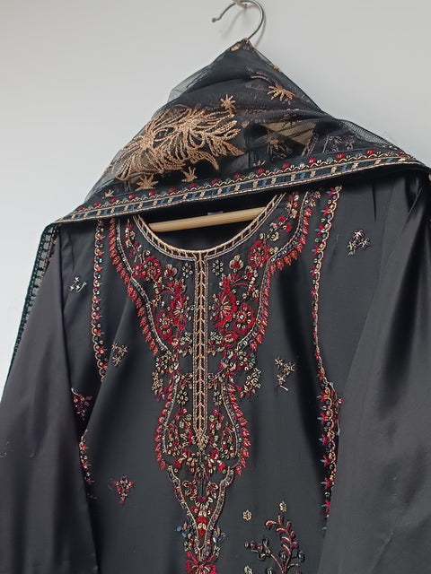 NAZISH 2 (BLACK)
