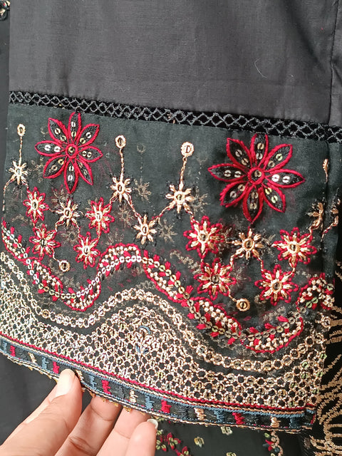 NAZISH 2 (BLACK)