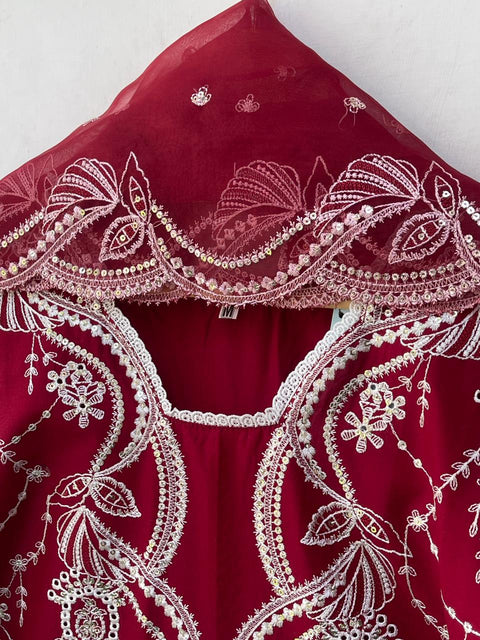 NOSHA (MAROON)