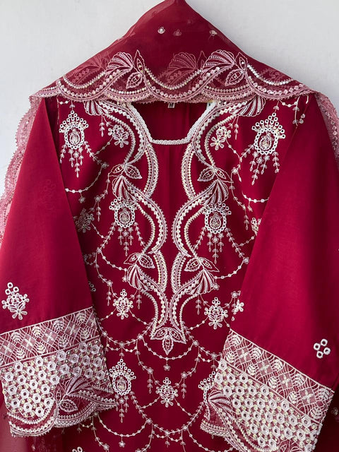 NOSHA (MAROON)
