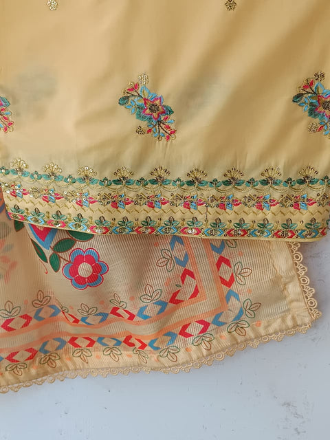NUMREEN (BUTTER YELLOW)