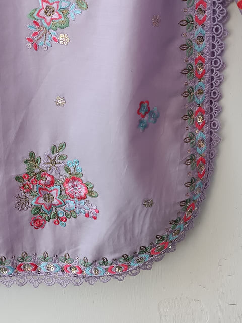 NUMREEN (LILAC)