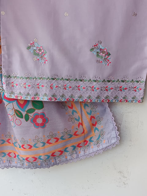 NUMREEN (LILAC)