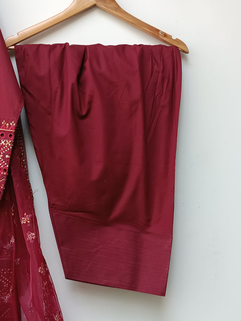 ONAIZA 2 (MAROON)