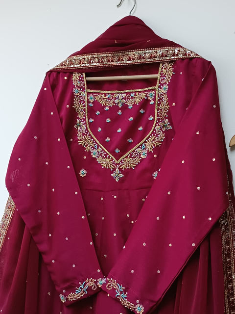 ORIENT (GARNET)
