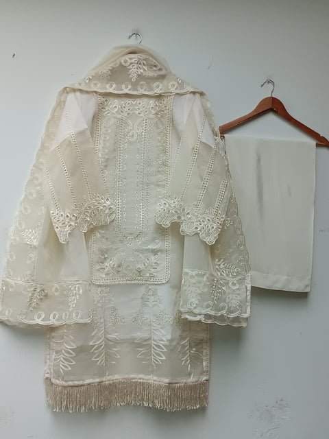 OSGOOD (IVORY)
