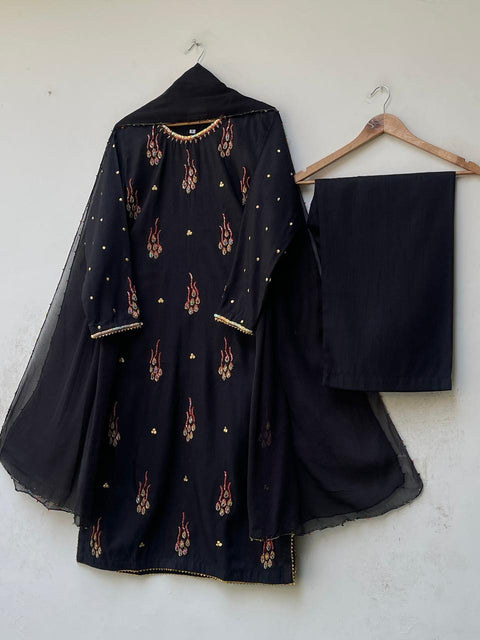PASHA (BLACK)